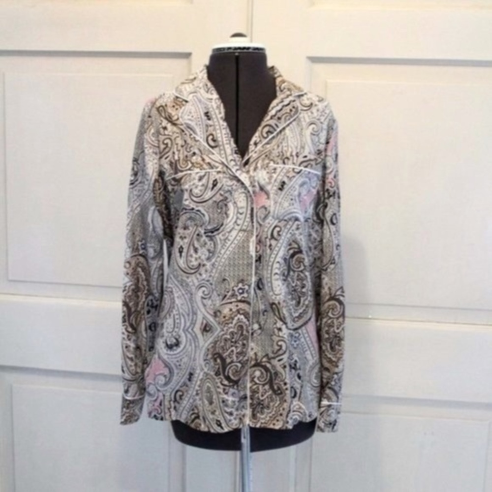 NWT Tommy Hilfiger Pajama blouse size Small